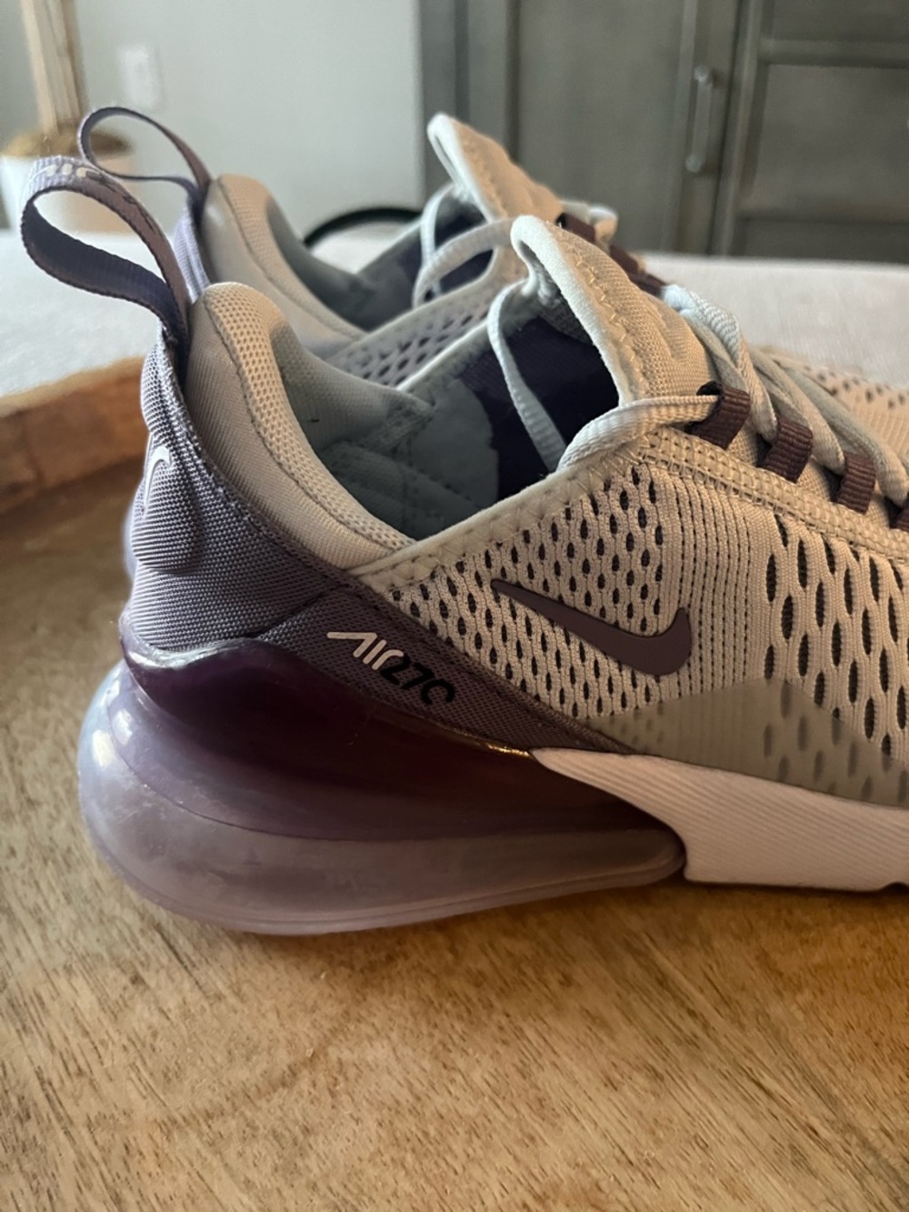 Nike Air Max 270 Sneakers in Light Gray and Purple - Picture 12 of 15